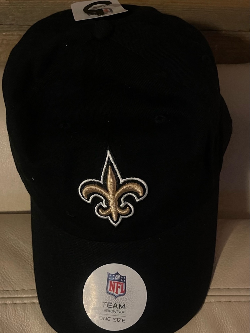 NWT: Unisex NFL New Orleans Saints Black Cap with Gold Fleur-de-lis